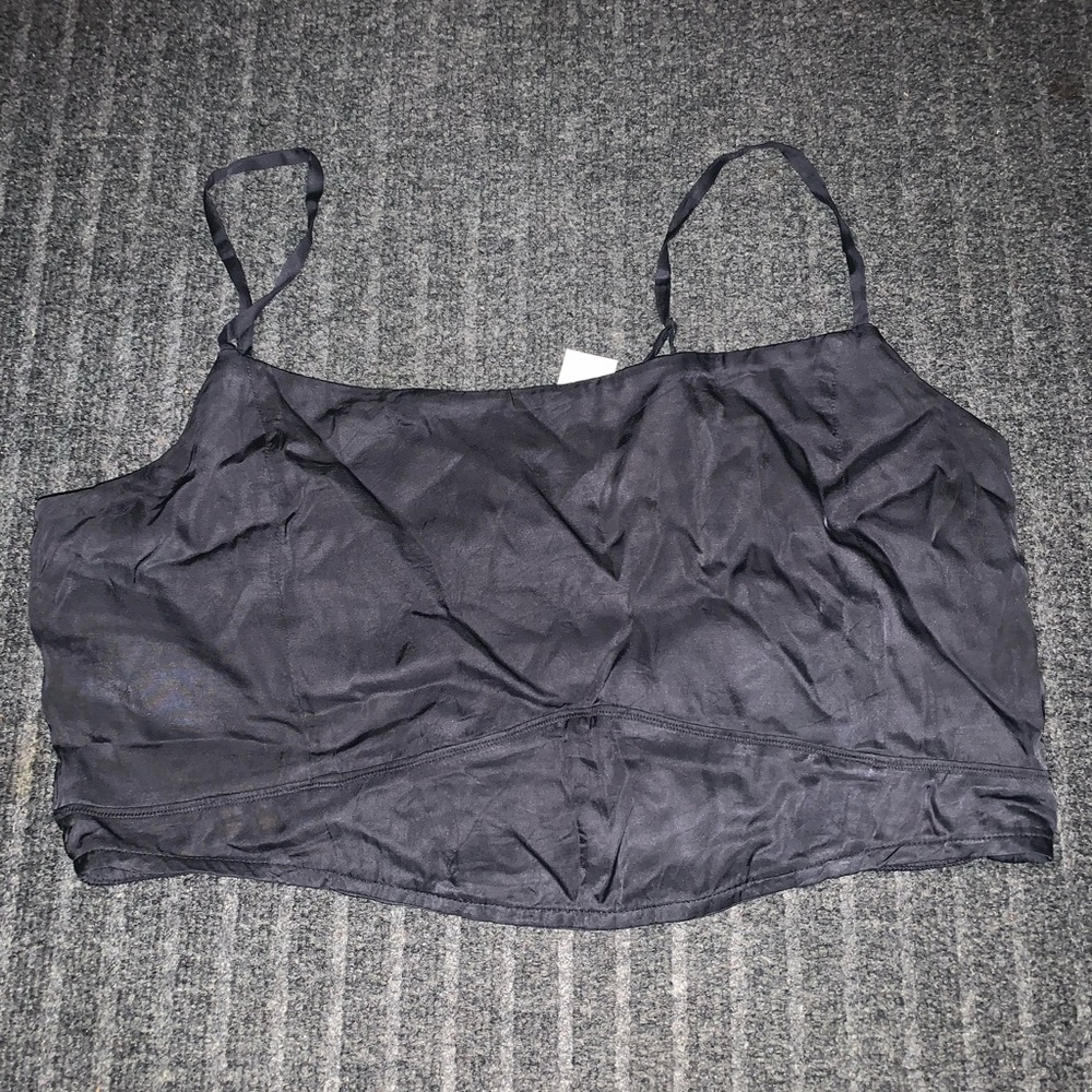 NWT WOMENS AERIE XL TOP SHIRT CROP GREY SATIN DRESSY